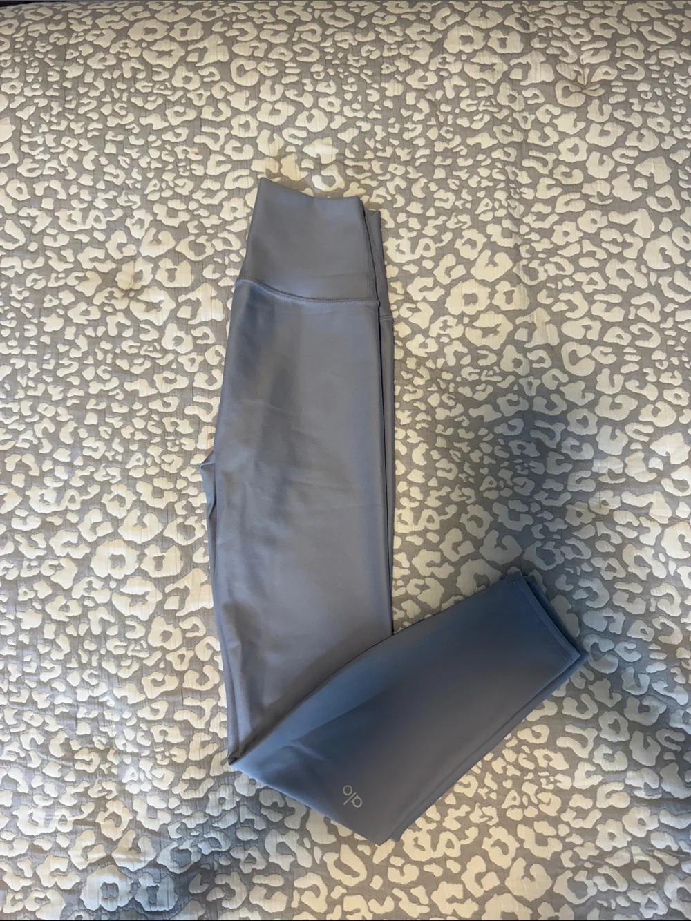 ALO Yoga Light Gray High-Waist Leggings